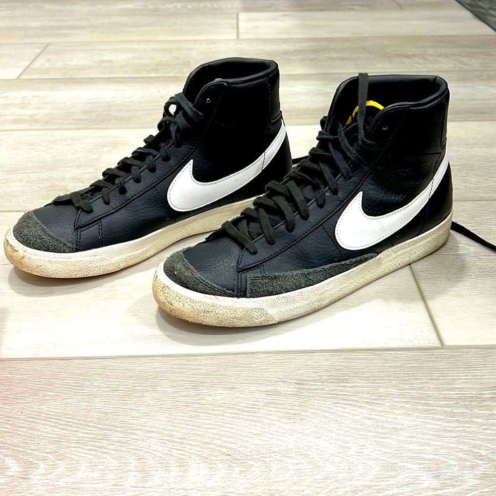 Nike Blazer Mid ‘77